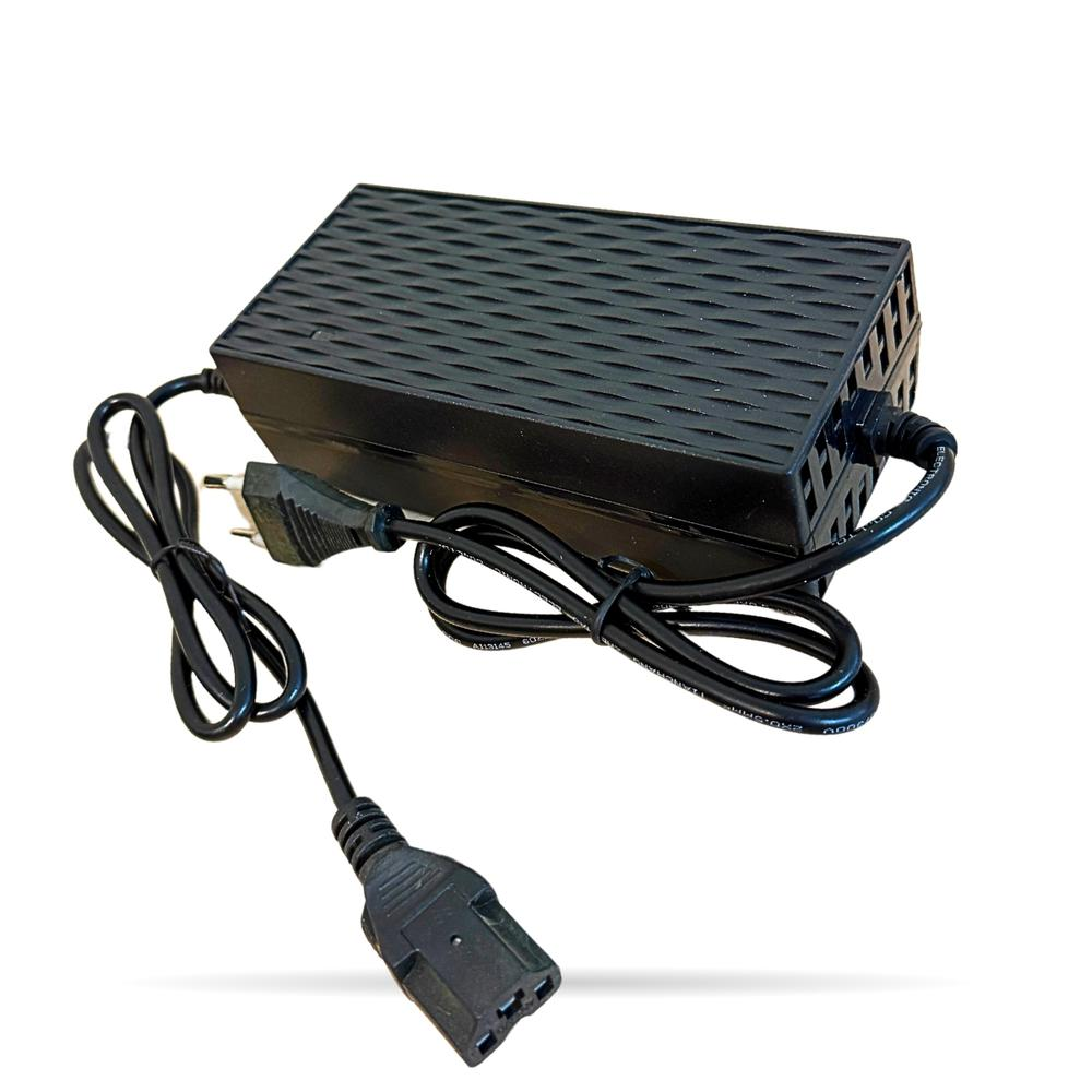CARGADOR 67.2V 2AH PLOMO. BUGGY Y QUADS_2676.jpg